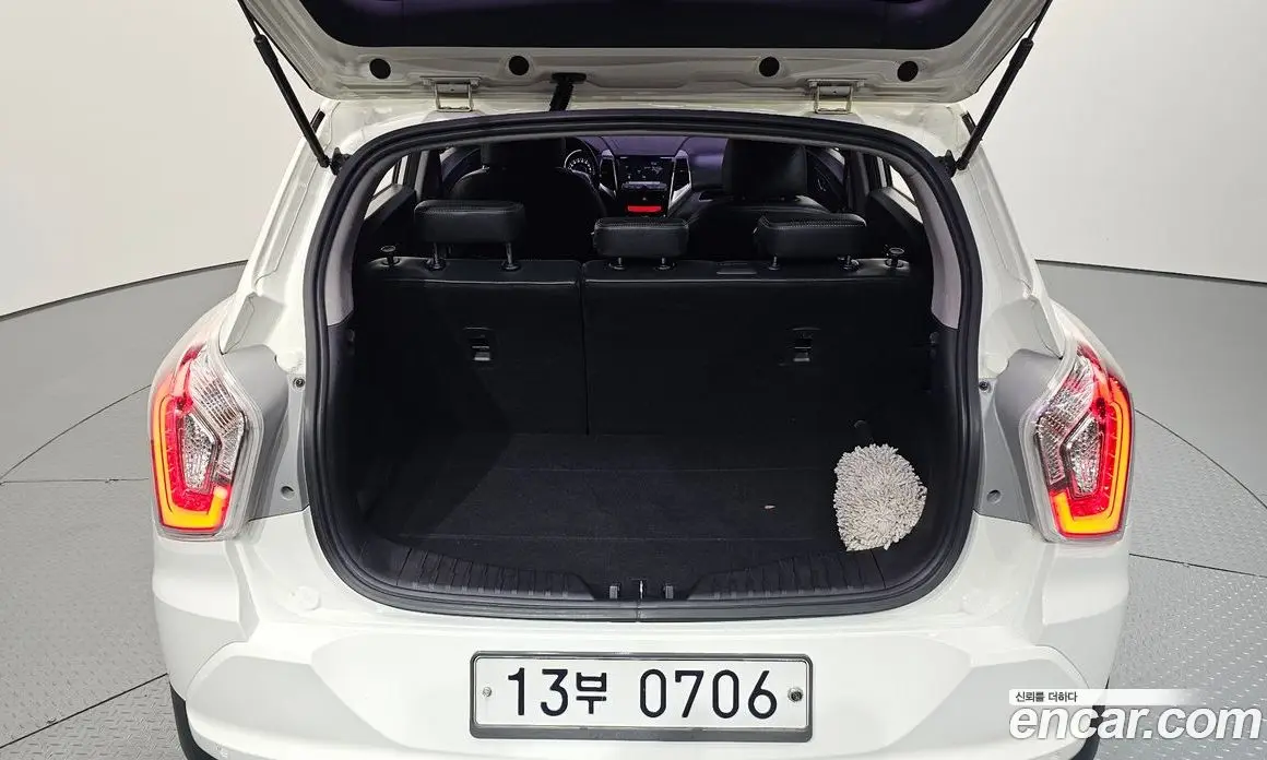 SsangYong TIBOLI 2015 1.6 автомат (гидро), фото 20