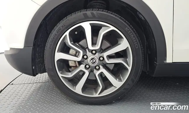 SsangYong TIBOLI 2015 1.6 автомат (гидро), миниатюра 5