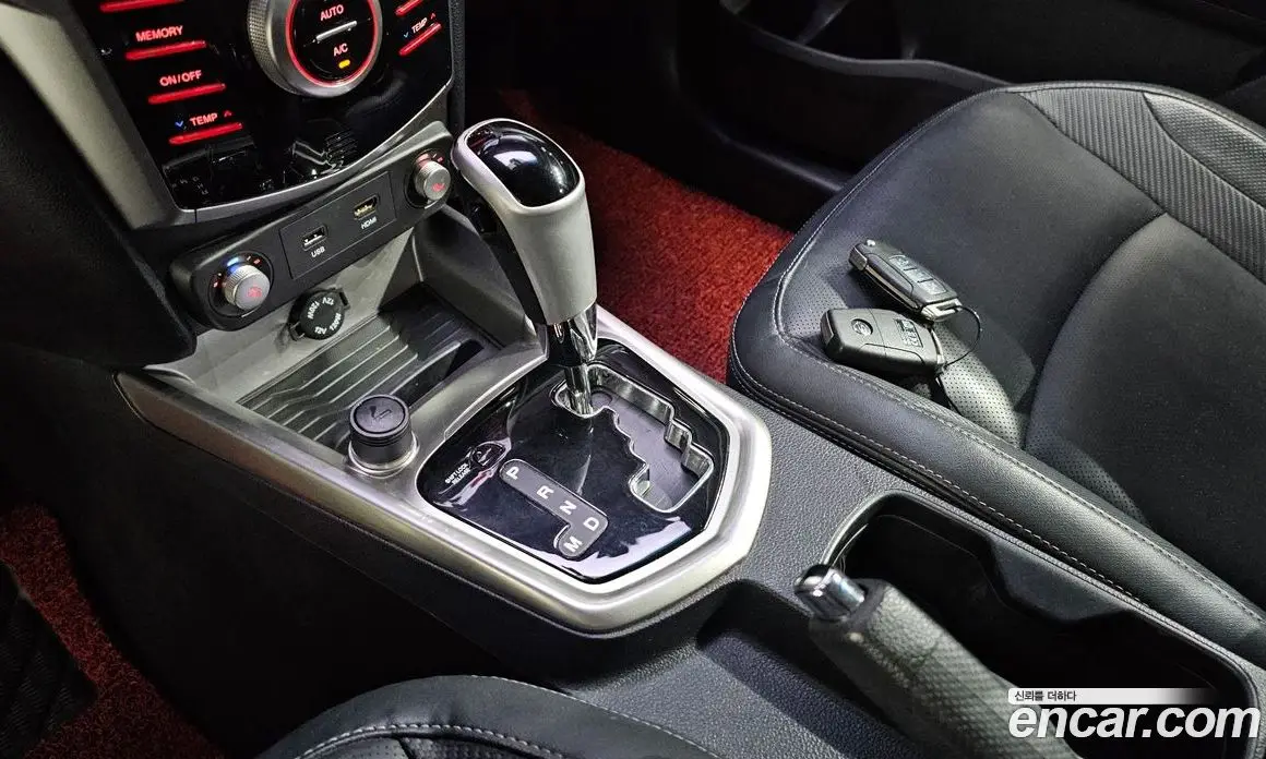 SsangYong TIBOLI 2015 1.6 автомат (гидро), фото 9