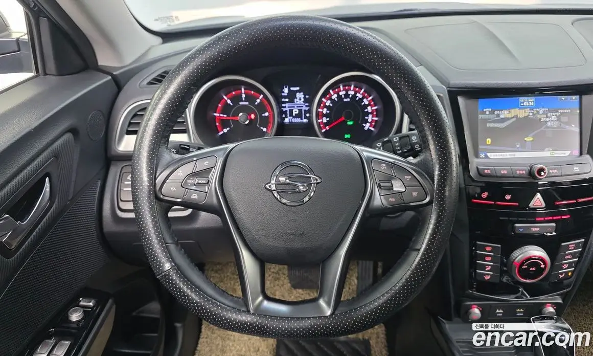 SsangYong TIBOLI 2019 1.6 автомат (гидро), фото 14