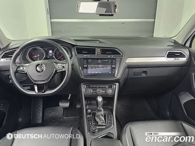 Volkswagen Tiguan 2018 2.0 автомат (гидро), миниатюра 6