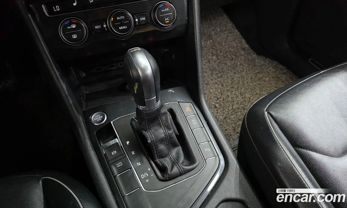 Volkswagen Tiguan 2018 2.0 автомат (гидро), фото 9