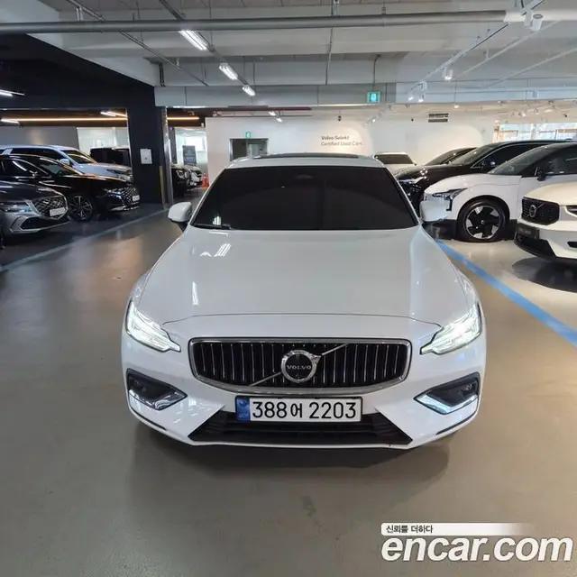 Volvo S60 2024 2.0 автомат (гидро), миниатюра 2 Volvo S60 2024 2.0 автомат (гидро), миниатюра 2