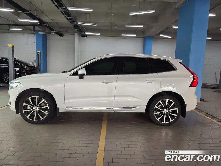 Volvo XC60 2023 2.0 автомат (гидро), фото 4 Volvo XC60 2023 2.0 автомат (гидро), фото 4