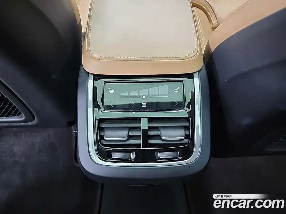 Volvo XC90 2019 2.0 автомат (гидро), фото 13 Volvo XC90 2019 2.0 автомат (гидро), фото 13