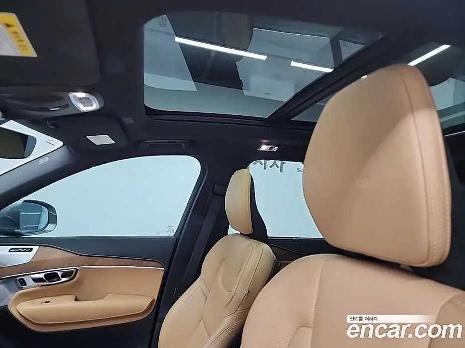 Volvo XC90 2019 2.0 автомат (гидро), фото 14 Volvo XC90 2019 2.0 автомат (гидро), фото 14