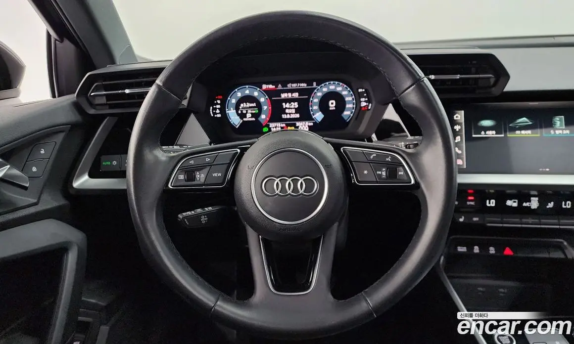 Audi A3 2023 2.0 автомат (гидро), фото 13 Audi A3 2023 2.0 автомат (гидро), фото 13