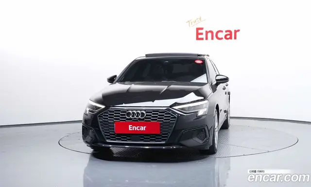 Audi A3 2023 2.0 автомат (гидро), миниатюра 3 Audi A3 2023 2.0 автомат (гидро), миниатюра 3