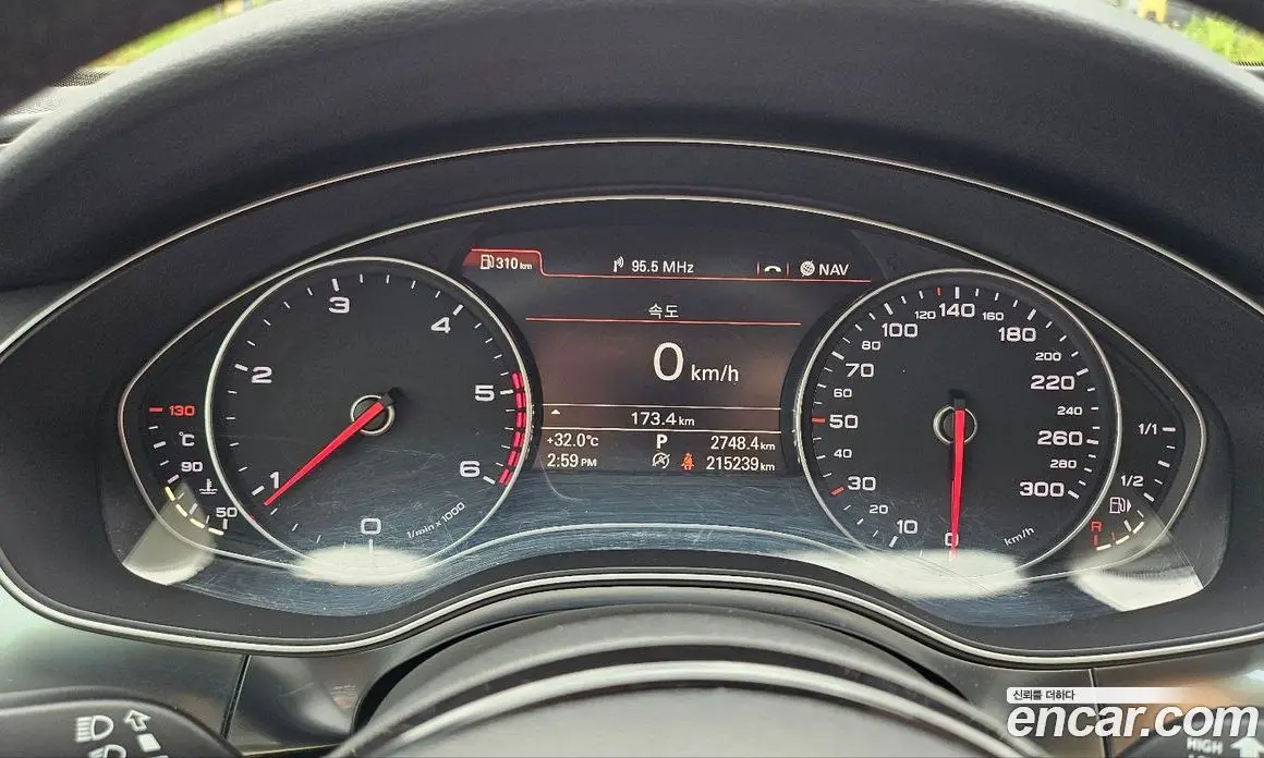 Audi A6 2014 2.0 автомат (гидро), фото 20