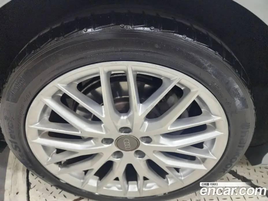 Audi A6 2015 3.0 автомат (гидро), фото 5 Audi A6 2015 3.0 автомат (гидро), фото 5
