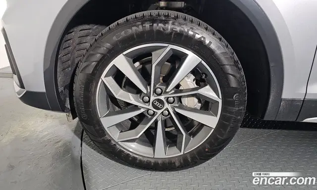 Audi Q5 2022 2.0 автомат (гидро), миниатюра 5