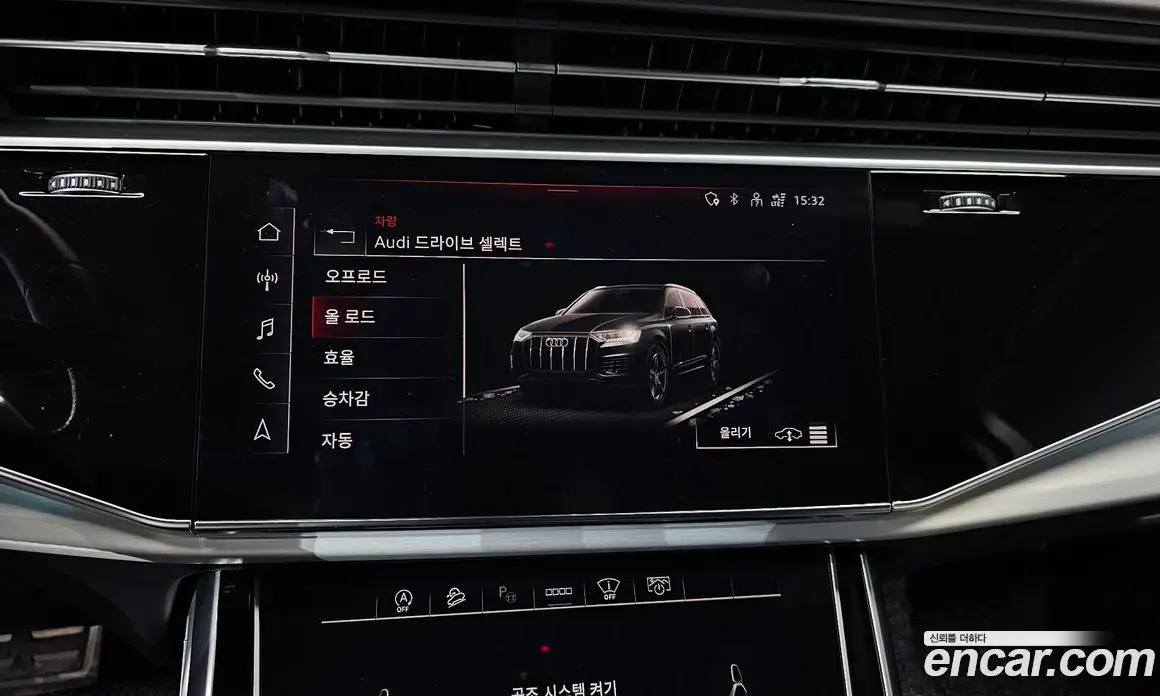 Audi Q7 2022 3.0 автомат (гидро), фото 18