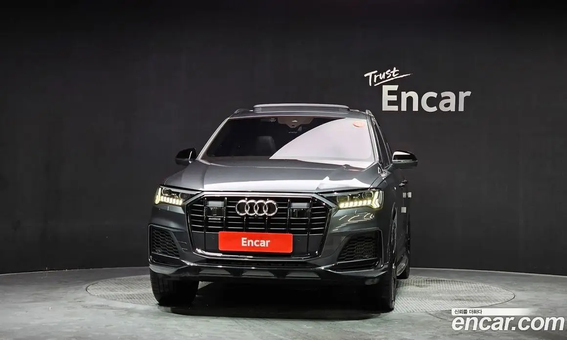 Audi Q7 2022 3.0 автомат (гидро), фото 3