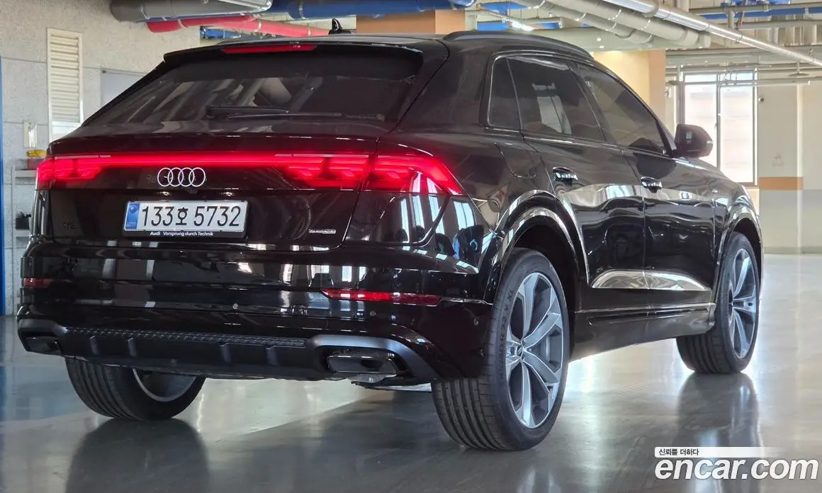 Audi Q8 2026 3.0 автомат (гидро), фото 2 Audi Q8 2026 3.0 автомат (гидро), фото 2
