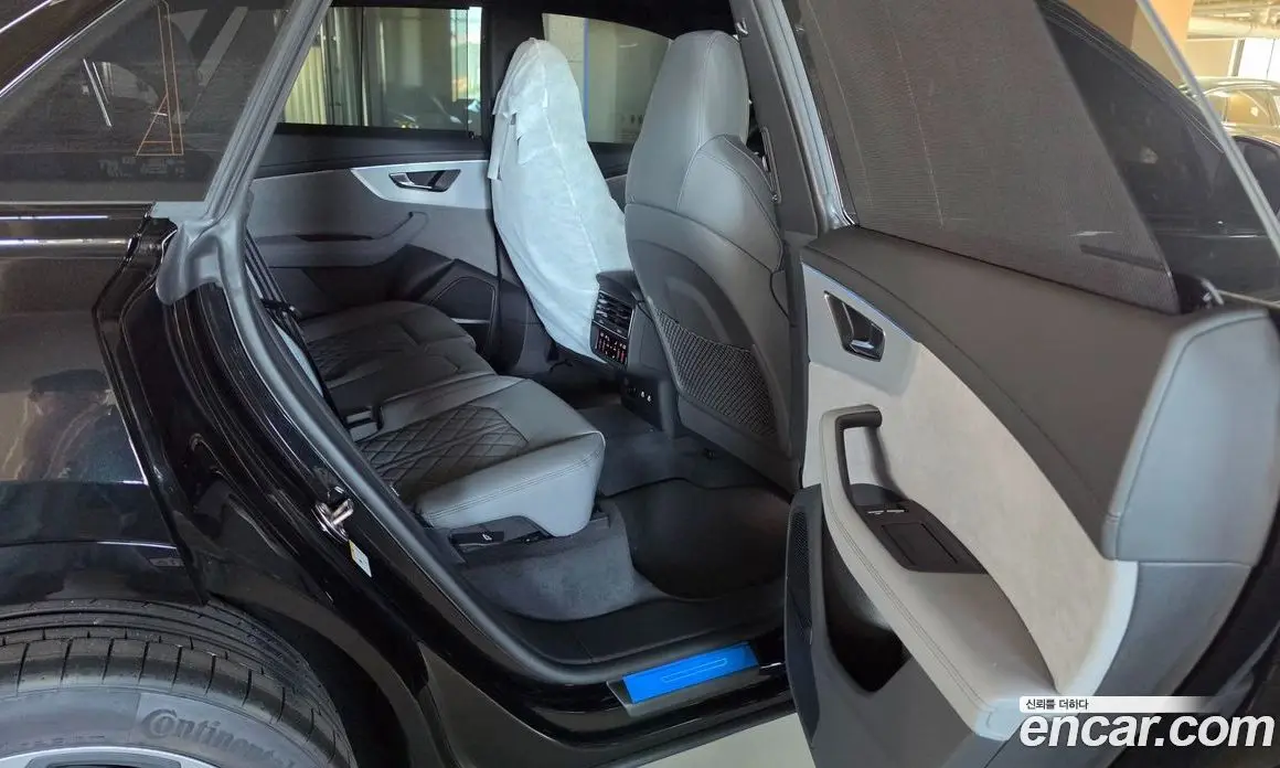 Audi Q8 2026 3.0 автомат (гидро), фото 11 Audi Q8 2026 3.0 автомат (гидро), фото 11