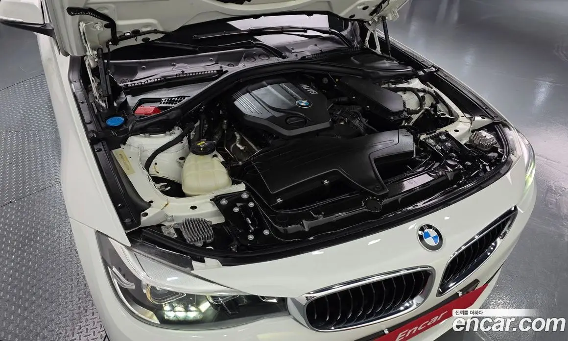 BMW 3 серия 2017 2.0 автомат (гидро), фото 6