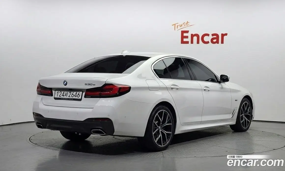 BMW 5 серия 2023 2.0 автомат (гидро), фото 2 BMW 5 серия 2023 2.0 автомат (гидро), фото 2