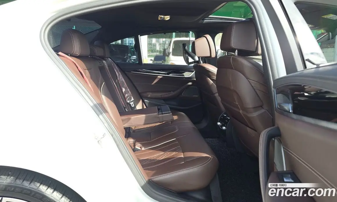 BMW 5 серия 2023 2.0 автомат (гидро), фото 12 BMW 5 серия 2023 2.0 автомат (гидро), фото 12