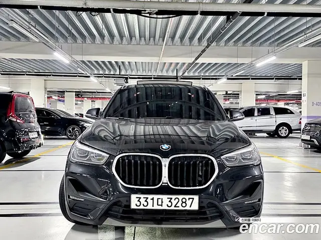 BMW X1 2020 2.0 автомат (гидро), миниатюра 2 BMW X1 2020 2.0 автомат (гидро), миниатюра 2