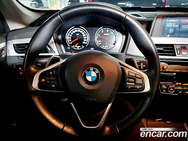 BMW X1 2020 2.0 автомат (гидро), миниатюра 9 BMW X1 2020 2.0 автомат (гидро), миниатюра 9
