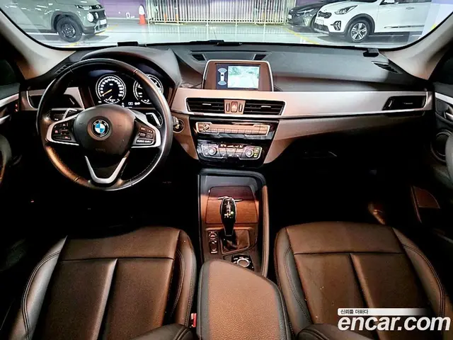 BMW X1 2020 2.0 автомат (гидро), миниатюра 10 BMW X1 2020 2.0 автомат (гидро), миниатюра 10