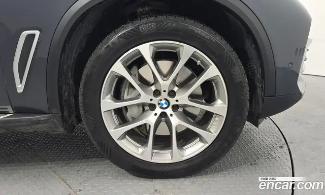 BMW X5 2021 3.0 автомат (гидро), миниатюра 5