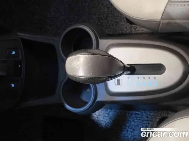 Chevrolet Spark 2013 1.0 автомат (гидро), миниатюра 11
