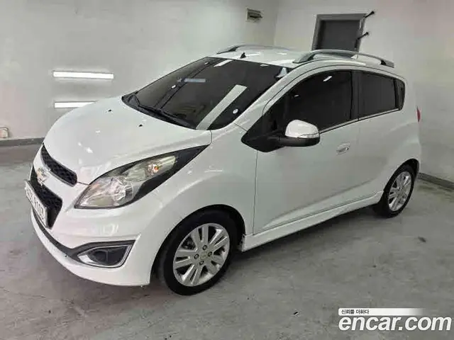 Chevrolet Spark 2013 1.0 автомат (гидро), миниатюра 3
