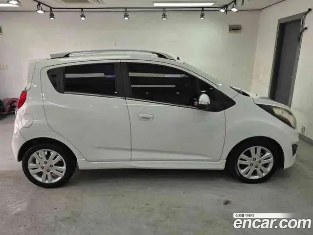 Chevrolet Spark 2013 1.0 автомат (гидро), миниатюра 4