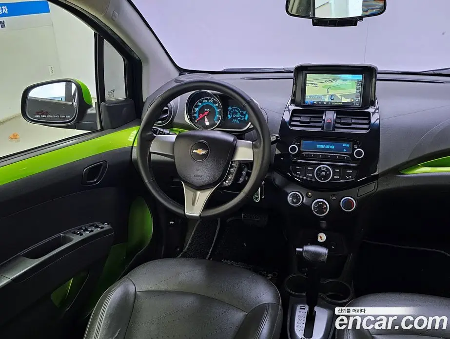 Chevrolet Spark 2014 1.0 автомат (гидро), фото 14