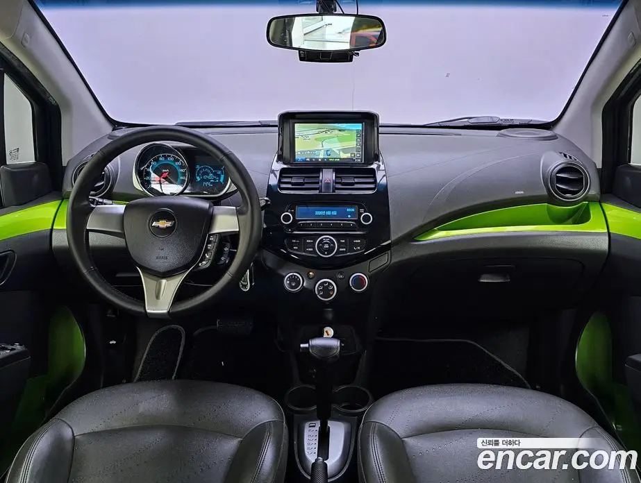 Chevrolet Spark 2014 1.0 автомат (гидро), фото 15