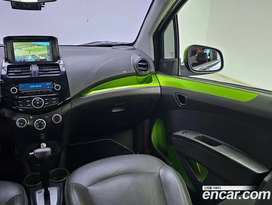 Chevrolet Spark 2014 1.0 автомат (гидро), фото 16
