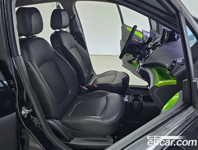 Chevrolet Spark 2014 1.0 автомат (гидро), миниатюра 9