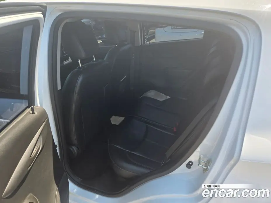 Chevrolet Spark 2016 1.0 автомат (гидро), фото 10 Chevrolet Spark 2016 1.0 автомат (гидро), фото 10