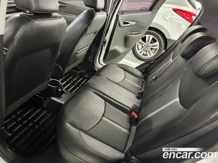 Chevrolet Spark 2019 1.0 автомат (гидро), фото 13