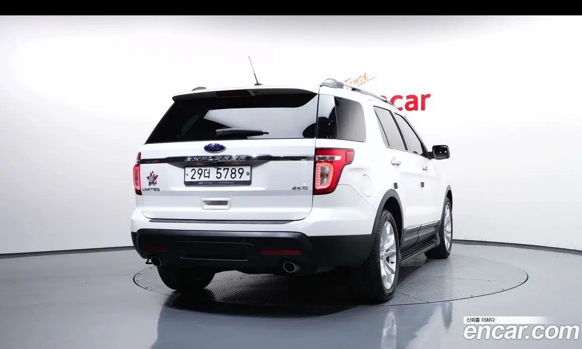Ford Explorer 2014 3.5 автомат (гидро), фото 4 Ford Explorer 2014 3.5 автомат (гидро), фото 4