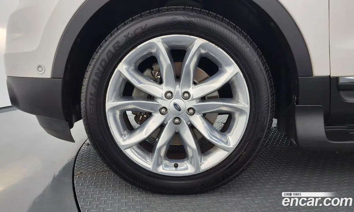Ford Explorer 2014 3.5 автомат (гидро), фото 5 Ford Explorer 2014 3.5 автомат (гидро), фото 5