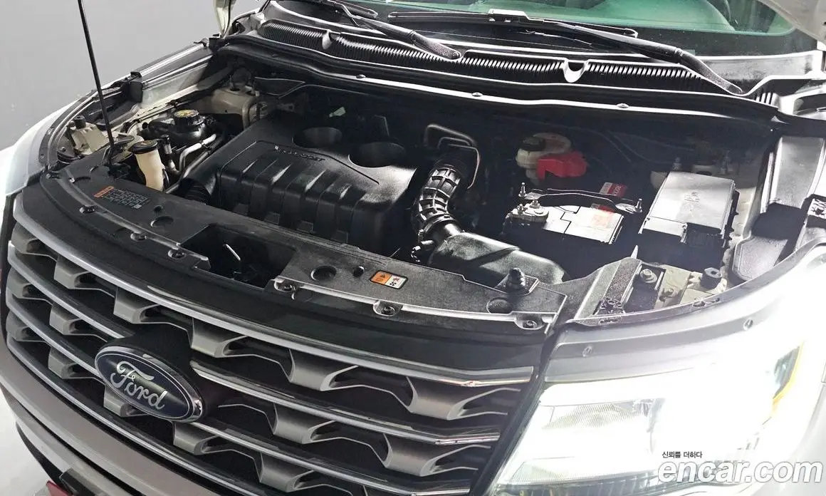 Ford Explorer 2016 2.3 автомат (гидро), фото 6 Ford Explorer 2016 2.3 автомат (гидро), фото 6