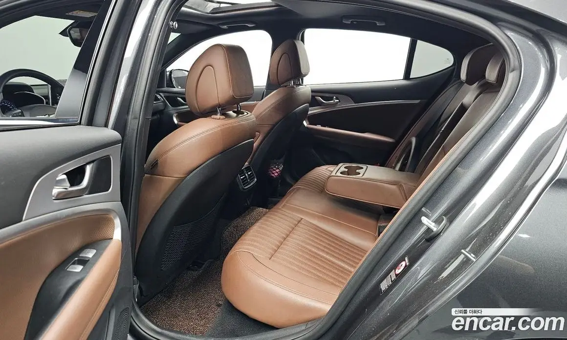 Genesis G70 2019 2.0 автомат (гидро), фото 11