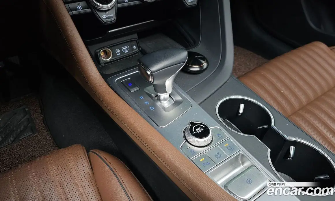 Genesis G70 2019 2.0 автомат (гидро), фото 9