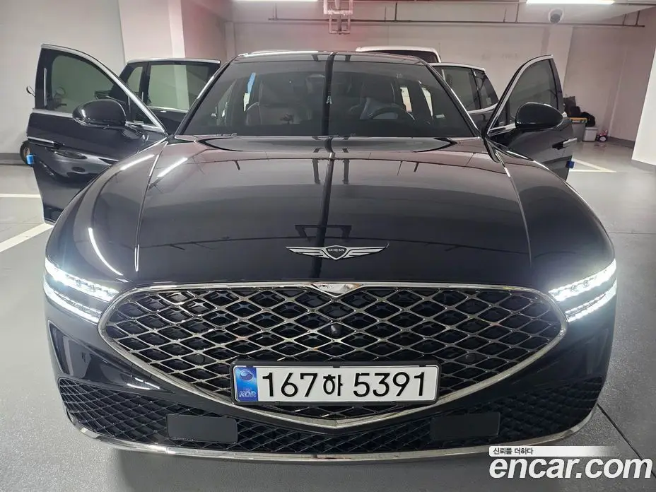 Genesis G90 2025 3.5 автомат (гидро), фото 1 Genesis G90 2025 3.5 автомат (гидро), фото 1