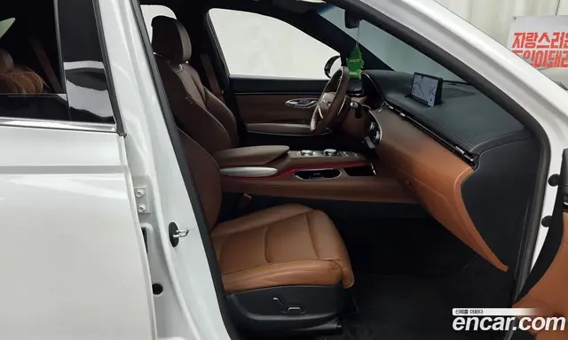 Genesis GV70 2021 2.5 автомат (гидро), миниатюра 11 Genesis GV70 2021 2.5 автомат (гидро), миниатюра 11