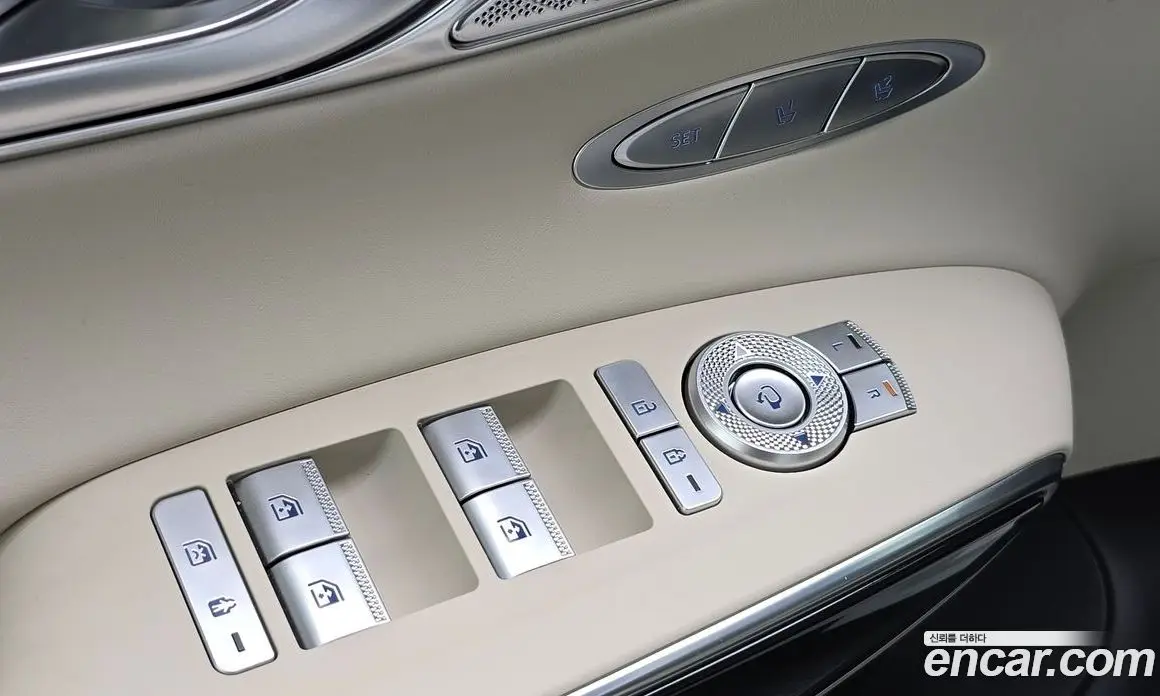 Genesis GV70 2022 2.5 автомат (гидро), фото 14