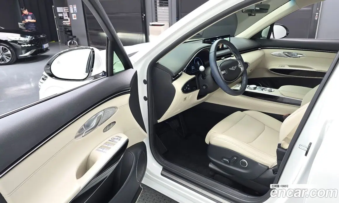 Genesis GV70 2022 2.5 автомат (гидро), фото 10
