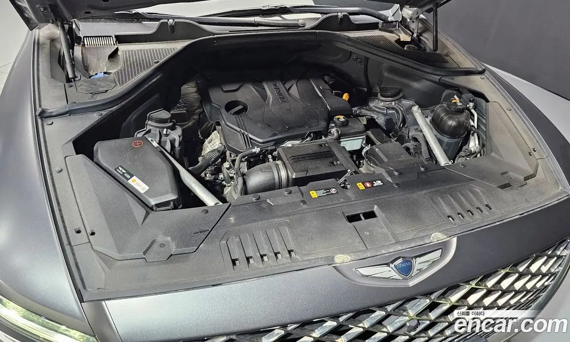 Genesis GV80 2020 2.5 автомат (гидро), фото 6 Genesis GV80 2020 2.5 автомат (гидро), фото 6