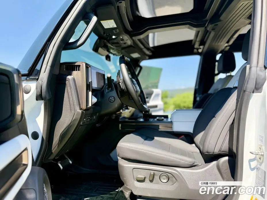 GMC Hummer EV 2024 0.6 автомат (гидро), фото 11 GMC Hummer EV 2024 0.6 автомат (гидро), фото 11