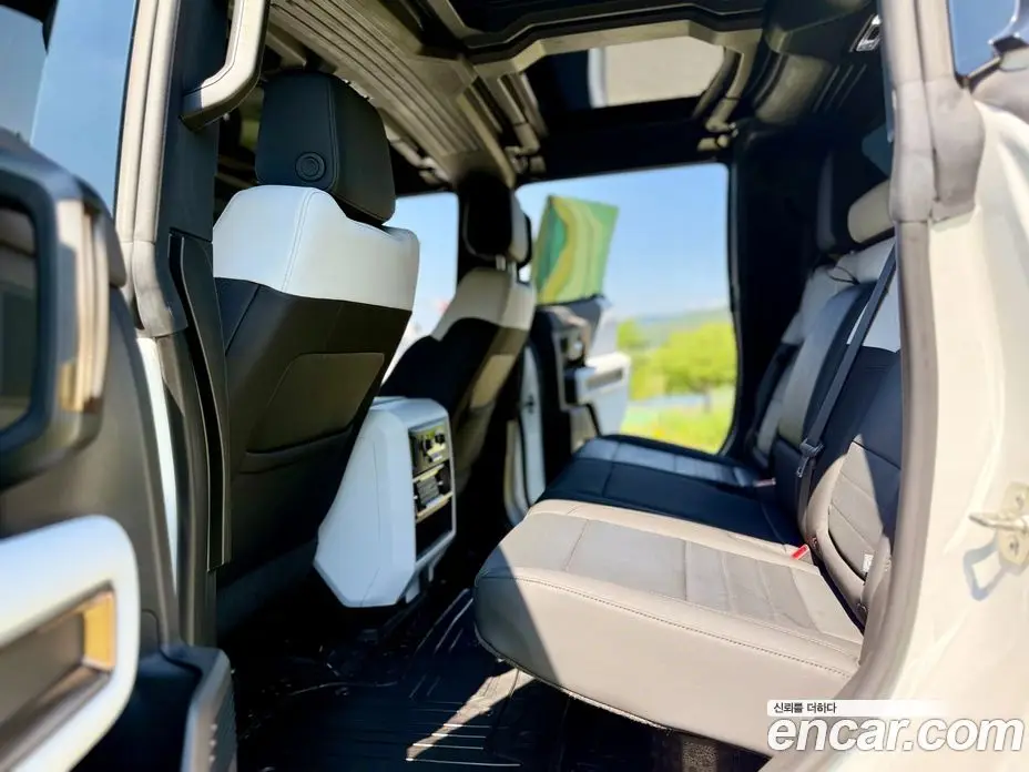 GMC Hummer EV 2024 0.6 автомат (гидро), фото 13 GMC Hummer EV 2024 0.6 автомат (гидро), фото 13