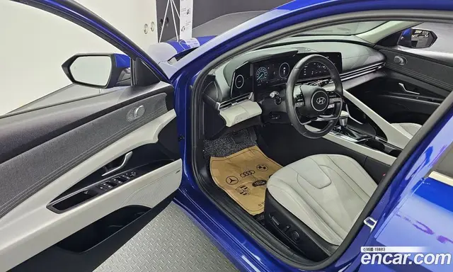 Hyundai Avante 2021 1.6 автомат (гидро), миниатюра 10
