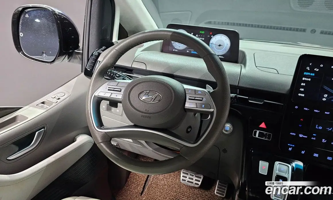 Hyundai Staria 2023 2.2 автомат (гидро), фото 13 Hyundai Staria 2023 2.2 автомат (гидро), фото 13