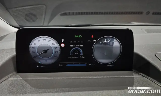 Hyundai Staria 2023 2.2 автомат (гидро), миниатюра 8 Hyundai Staria 2023 2.2 автомат (гидро), миниатюра 8